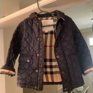 Toddler boys Burberry coat. Excellent condition. Size 3y